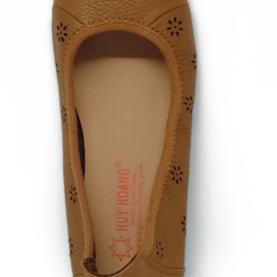 Giày nữ hoa văn Huy Hoàng da bò màu da HT7950