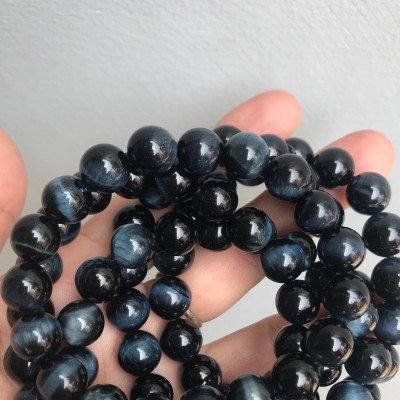 VÒNG ĐÁ MẮT HỔ MỚI LOẠI BÓNG MỊN ĐẸP ÁNH XANH DƯƠNG 10Ly NỮ mệnh THUỶ MỘC