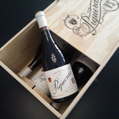 Rượu vang Organic Piqueras VS Monastrell & Garnacha Tintorera (Spain) kèm túi hộp,đồ khui