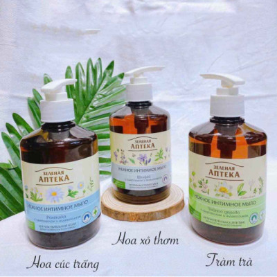 Dung dịch vệ sinh Green Pharmacy chai dạng gel 370ml 