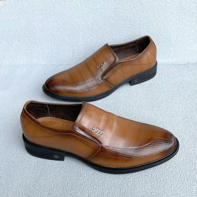 Giày Tây Nam Da Bò Không Dây Trường Hải 2 Màu Nâu, Đen GT304