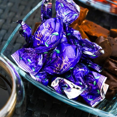 Sô cô la Mận MATEO 300g (Plum in Chocolate 300g)