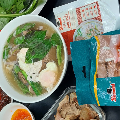 Thùng Phở khô Shammi túi 400g (phở khô Việt Nam hàng xuất khẩu)