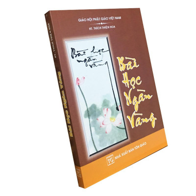 Sách - Bài Học Ngàn Vàng - Chính Thông Book