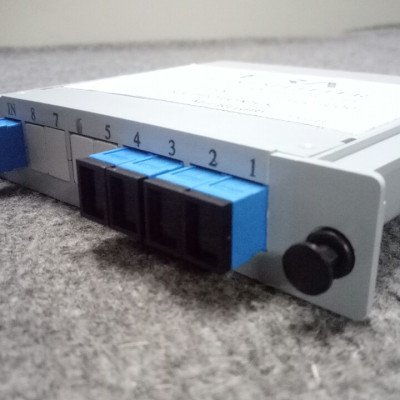 Bộ chia quang PLC 1x4 Box SC/UPC- Hàng chính hãng