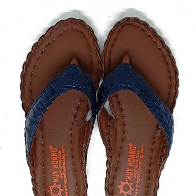 Dép nữ Huy Hoàng da cá sấu màu xanh đậm HT7241