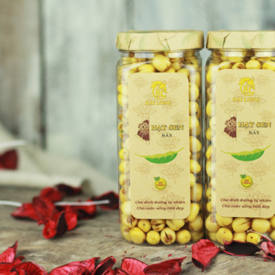 Combo Hạt Sen Sấy Hải Long (230g) + Mứt Xoài Sấy Dẻo Hải Long (120g)