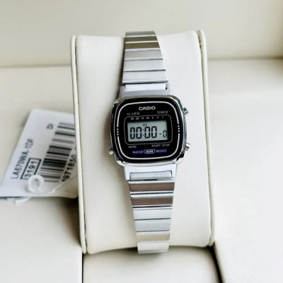 Đồng Hồ Nữ Casio LA670WA-1DF- Quartz-Dây Kim Loại (CÓ TEM VÀNG CHỐNG HÀNG GIẢ)