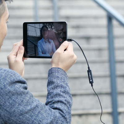 Micro cài áo Saramonic LavMicro Di - Livestream/ Phỏng Vấn/ Quay VLog - Chuyên Dùng Cho Điện Thoại - Hàng Chính Hãng