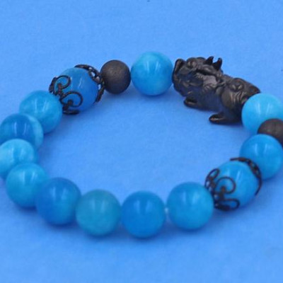Vòng đeo tay Đá Ngọc Tủy Xanh Biển size 10 ly mix Tỳ Hưu inox phối charm - hợp mệnh Mộc, mệnh Thủy