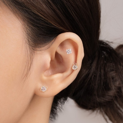 Khuyên Tai Vàng 14KY - Square Cubic Piercing Korean Style - MOON Jewelry