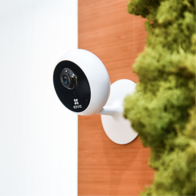 Camera Giám Sát IP Siêu Nhỏ Gọn EZVIZ Mini C1C 2MP Full HD 1080P (CS-C1C-1D2WFR) - Thẻ nhớ NETAC 64GB - Hàng Chính Hãng