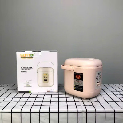 NồI Cơm Điện bé Bennix BN-006GC, Công Suất 200W, Dung Tích 0.6L Phù Hợp 1 - 2 Người Ăn Hàng chính hãng