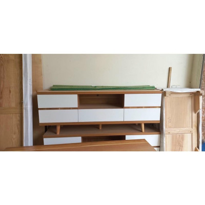 Kệ ti vi hiện đại