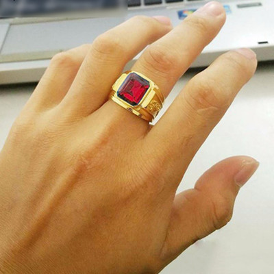 Nhẫn nam inox kiểu chạm rồng 2 bên trangsucpt đá đỏ nhẫn màu mạ vàng thép không gỉ PTNNA255