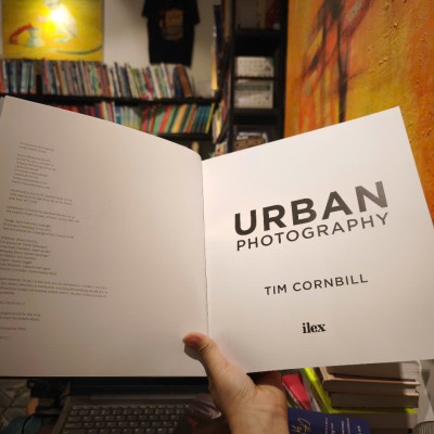 Sách - Urban Photography by Tim Cornbill - Photography / Nonfiction