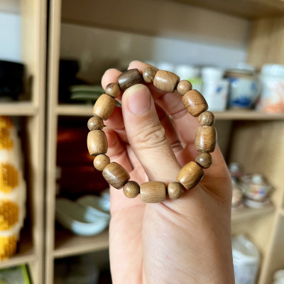 Vòng đeo tay bách xanh size 10ly  - cách điệu lu thống phối hạt tròn - không tẩm mùi thơm