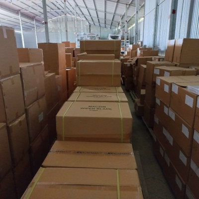 Vali cao cấp Macsim Smooire MSSM368cỡ 20 inch màu gold - Hàng loại 1