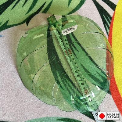 Đĩa nhựa pha lê hình chiếc lá Yamada Monstera - Hàng Nội Địa Nhật Bản