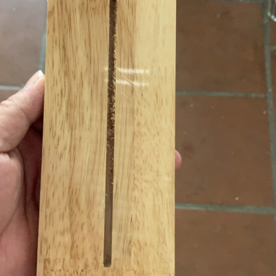 Menu mica A5 đế gỗ Nhatvywood NV5102