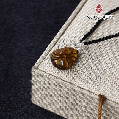 Mặt dây chuyền nữ hoàng hồ ly 9 đuôi thạch anh mắt hổ hợp mệnh thổ, kim - Ngọc Quý Gemstones