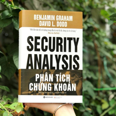 Trạm Đọc Official |  Phân Tích Chứng Khoán ( bìa cứng )