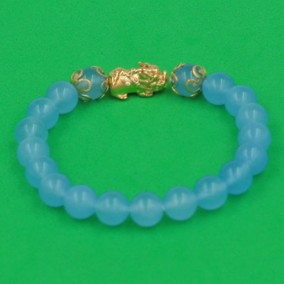 Vòng đeo tay Thạch Anh Xanh Biển 8 ly - cẩn Tỳ Hưu Phong Thủy inox vàng VTAXBTHHKV8 - hợp mệnh Mộc, mệnh Thủy