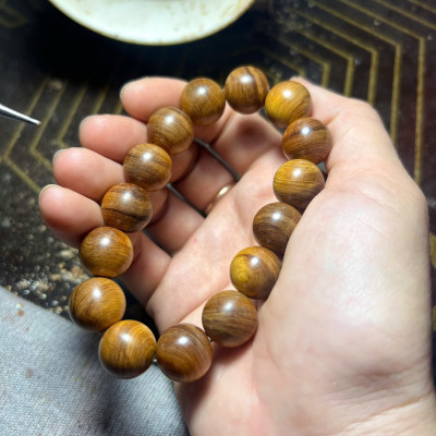 Vòng gỗ Bách Xanh - size 14li - Gỗ thơm - Đánh bóng tự nhiên