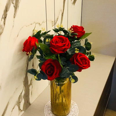 Hoa hồng nhung giả bông to cành dài 70cm đường kính bông 10cm chất liệu nỉ nhung - HÀNG CAO CẤP