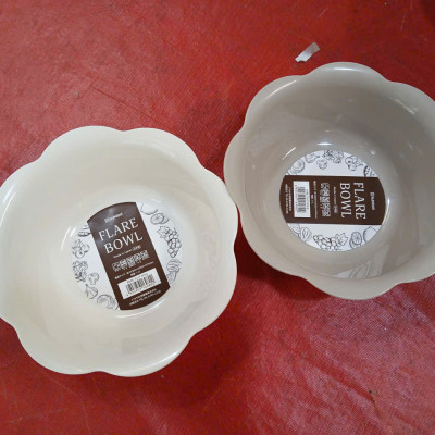 Tô nhựa hình cánh hoa Flare Bowl 1.1L - Hàng Nội Địa Nhật Bản