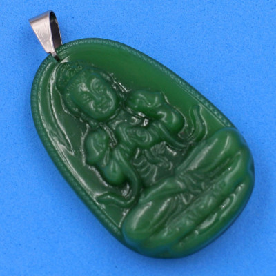 [Tuổi Mùi, Thân] Mặt Dây Chuyền Phật Đại Nhật Như Lai Đá Thạch Anh Xanh Lá Size Nhỏ 3.6cm & Size Lớn 5cm - Tặng Kèm Móc Inox - Phong Thủy 868 - May Mắn - Bình An