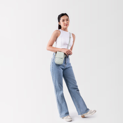 Túi Yuumy ( Thời trang nữ đi chơi size 11 - Túi đeo chéo da Seasand YN150 )