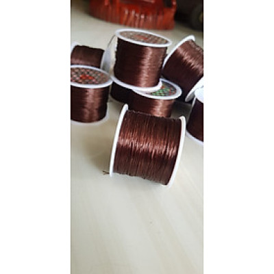 Cuộn Dây Thun CO GIÃN màu Nâu chuyên xỏ vòng đeo tay hạt chuỗi  Dây này là dây thun chuyên xỏ vòng chuỗi màu Nâu, có đủ màu Anh Chị đang đeo chuỗi muốn thay dây khác cho vòng thì đặt cuộn Thun chỉ này nhé