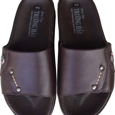 Dép nam quai ngang Trường Hải một bản da bò thật đế kếp mềm dẻo không trơn QN0421