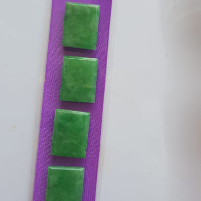 BỘ Lắc Tay Mới 4 viên Hình Chữ Nhật Vuông Xanh Ngọc Tươi đều bóng đẹp Size Dài 14mm x Ngang 12mm x cao 3mm Đá Ngọc Cẩm Thạch tự nhiên Nữ mệnh mộc hỏa thủy bọc vàng đeo đẹp sang món quà tặng ý nghĩa gửi đến Mẹ và người thân ạ