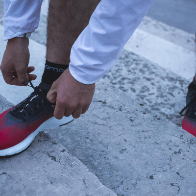 Giày chạy bộ thành phố SONIC 4 ACCELERATE GOJI BERRY L41302900