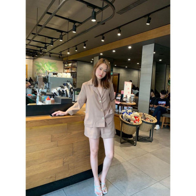 Baciami-Bộ Vest Ngắn Cổ Danton