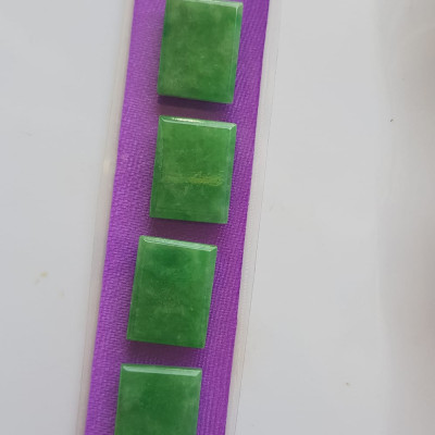 BỘ Lắc Tay Mới 4 viên Hình Chữ Nhật Vuông Xanh Ngọc Tươi đều bóng đẹp Size Dài 14mm x Ngang 12mm x cao 3mm Đá Ngọc Cẩm Thạch tự nhiên Nữ mệnh mộc hỏa thủy bọc vàng đeo đẹp sang món quà tặng ý nghĩa gửi đến Mẹ và người thân ạ