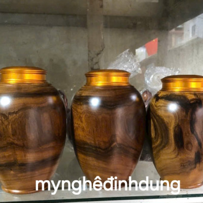 Hộp đựng trà  bằng gỗ bách xanh thơm nức cao 19x11cm 