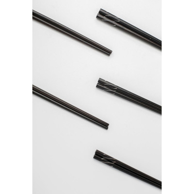 Vỉ 10 đôi đũa cẩm xoắn PHUSANG được làm từ gỗ tự nhiên, không chất bảo quản dùng trong nhà hàng khách sạn