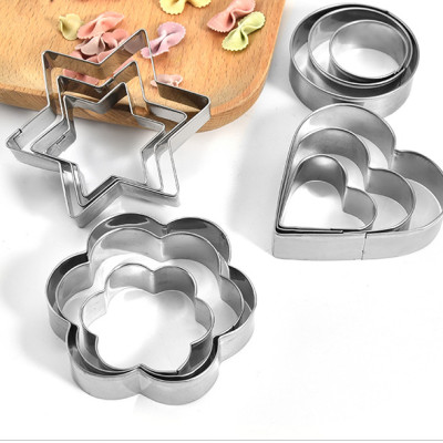 Combo 12 Khuôn tạo hình làm bánh nhiều cỡ - Hàng chính hãng 