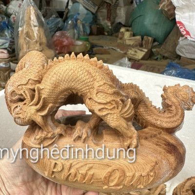 TƯỢNG GẠT TÀN TÀI LỘC PHÚ QUÝ BẰNG GỖ NGỌC AM THƠM NỨC KT 15×11×9CM 