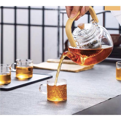 Bộ ấm chén thủy tinh tay gỗ cao pha trà 900ml kèm khay gỗ ( Khay giao ngẫu nhiên )