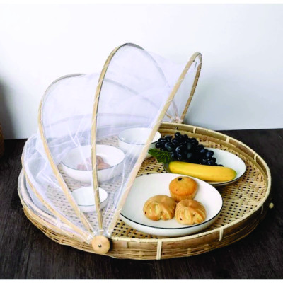 Mẹt tre căng màn, mẹt có mùng che đậy tránh côn trùng, dùng đựng thức ăn trái cây tiện lợi