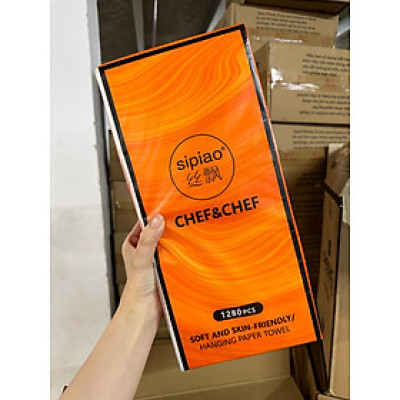 Khăn giấy 4 lớp treo tường dạng rút tiết kiệm, an toàn, tiện lợi