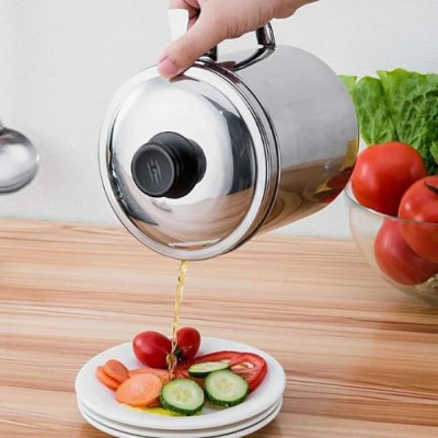 Ca Lọc Dầu Ăn Có Lưới Lọc Cặn bằng INOX 304. Bình Đựng Dầu chiên lọc cặn dung tích 1,2L