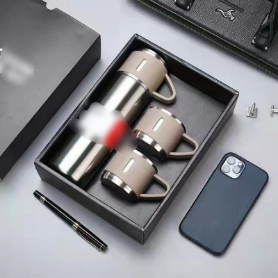 Bình giữ nhiệt 500ml tặng kèm 2 cốc - sang trọng - chắc chắn - có thể làm quà tặng rất ý nghĩa 