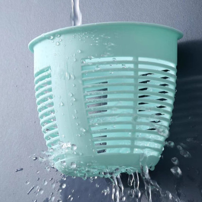 Rổ nhựa dán tường đựng miếng rửa chén và nhiều vật dụng nhỏ như lược kéo bàn chải đũa thìa muỗng - rổ nhựa dán tường siêu dính không cần khoan tường bắt ốc vít