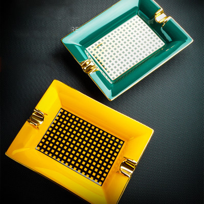 Gạt Tàn Xì Ga 2 Điếu YJA-20023 Chất Liệu Gốm Sứ Họa Tiết Kẻ Caro Độc Đáo