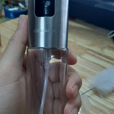Bình xịt dầu Lock&Lock 100ml kèm phểu và cọ rửa - CKO109